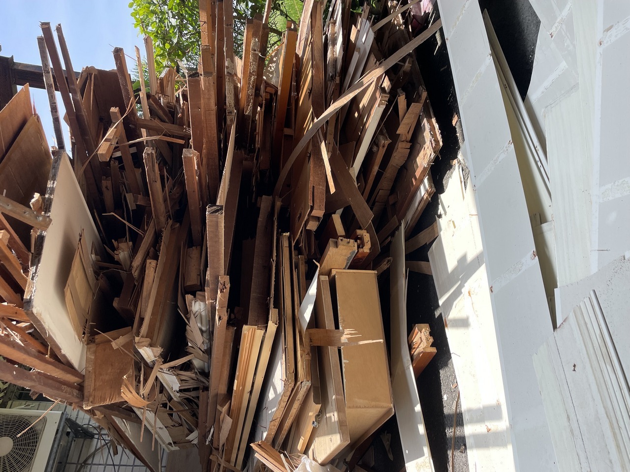 �x����M�B