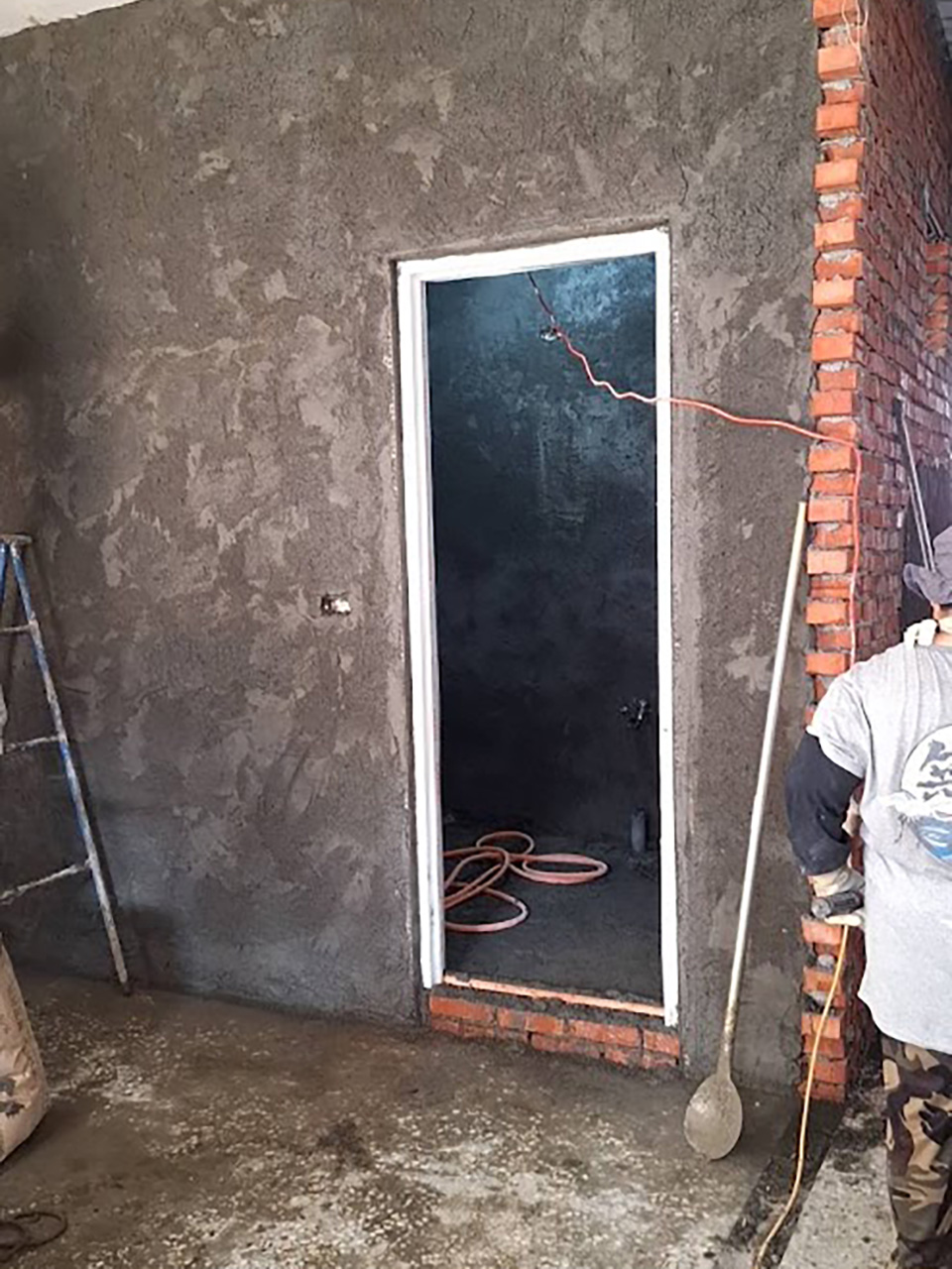 �x���j��j��