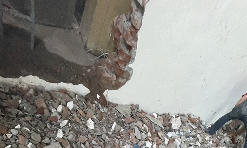 �x����M�B