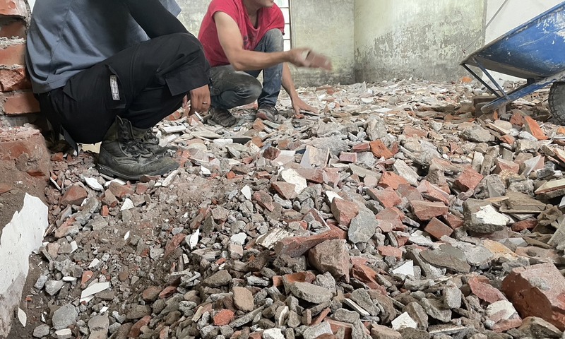 �x����M�B